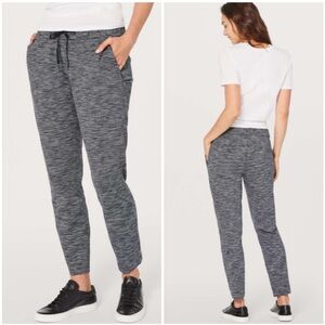 Lululemon On The Fly Pant *28" Wee Are From Space Black Slate / Black Size 6